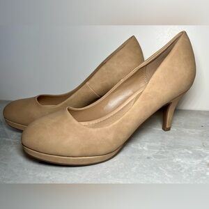 Chic Tan Women's Heels 3in